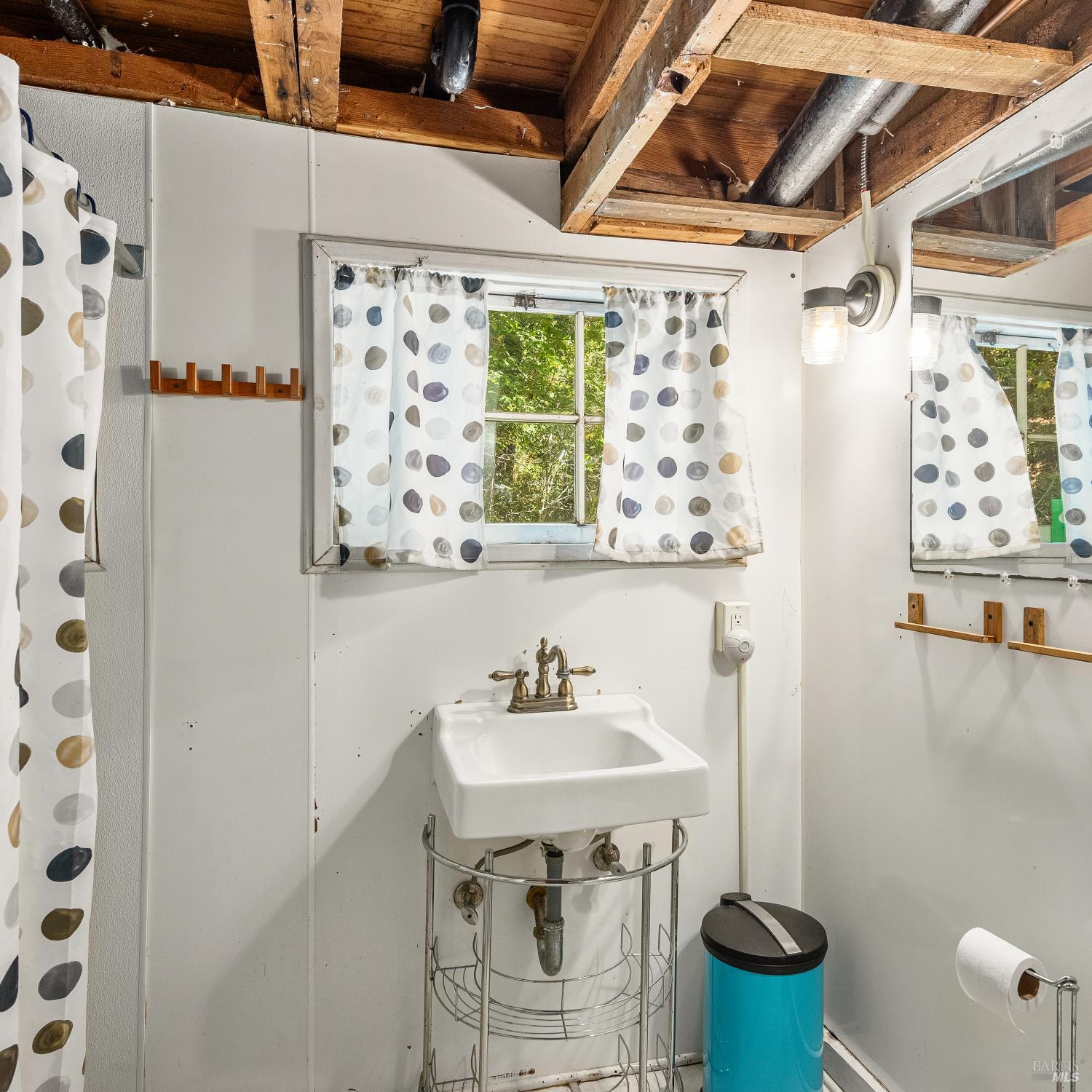 Detail Gallery Image 24 of 49 For 1500 Old Cazadero Rd, Cazadero,  CA 95421 - 3 Beds | 2 Baths