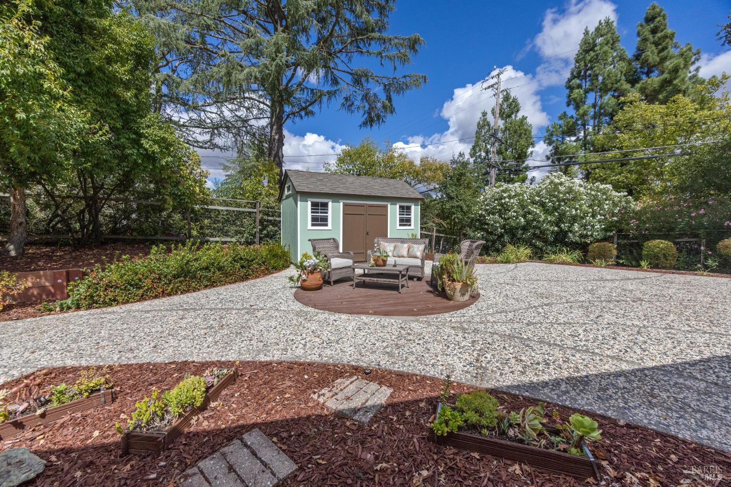 Detail Gallery Image 28 of 42 For 517 La Gonda Way, Danville,  CA 94526 - 4 Beds | 2/1 Baths