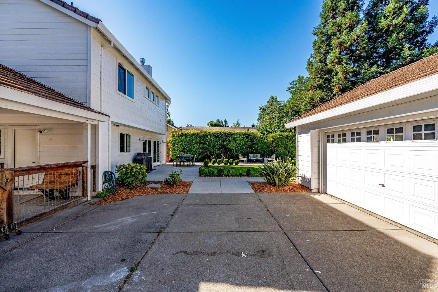 Detail Gallery Image 47 of 50 For 835 Knight St, Sonoma,  CA 95476 - 5 Beds | 4 Baths