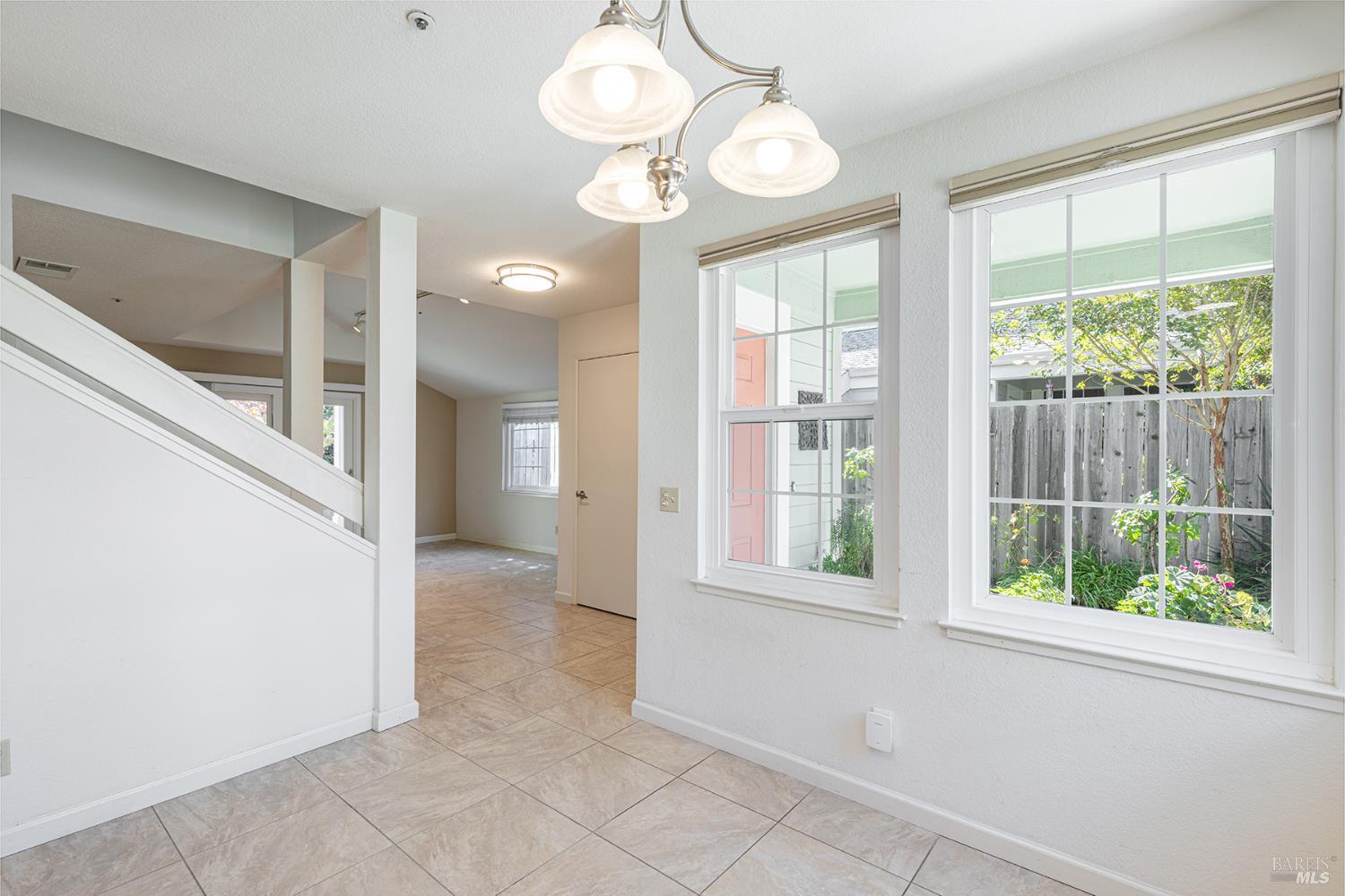 Detail Gallery Image 21 of 40 For 2773 Elks Way, Napa,  CA 94558 - 3 Beds | 2 Baths