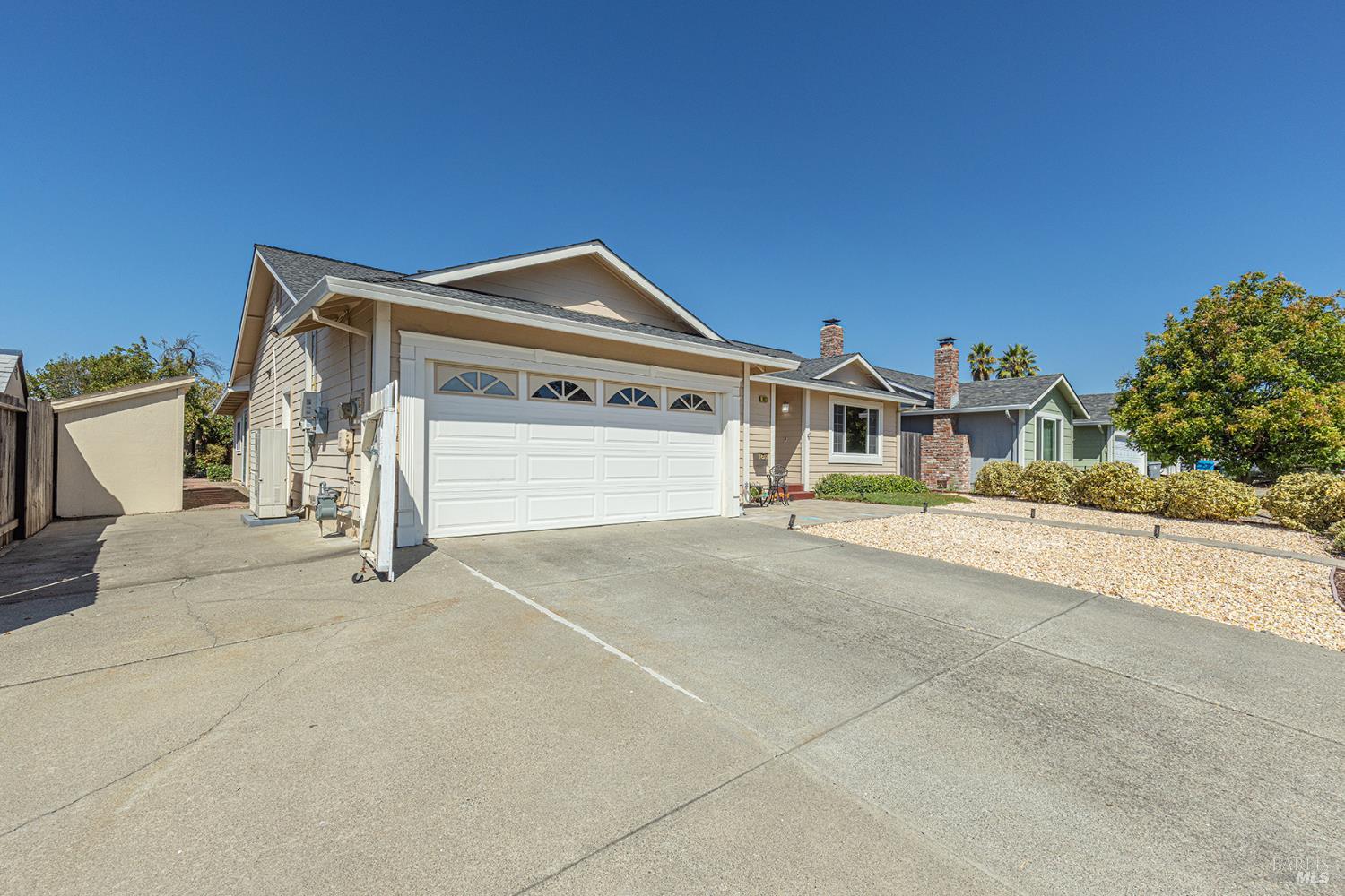 Detail Gallery Image 47 of 50 For 1627 Juliet Dr, Petaluma,  CA 94954 - 3 Beds | 2 Baths