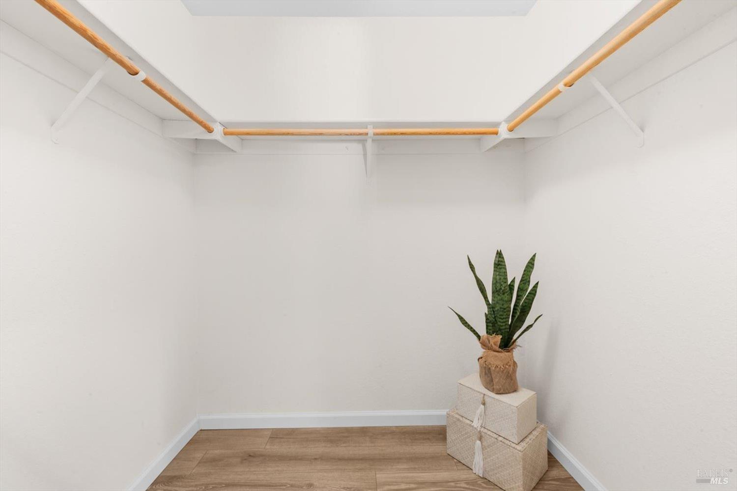 Detail Gallery Image 25 of 49 For 107 Inyo Ct, Vacaville,  CA 95687 - 3 Beds | 2 Baths