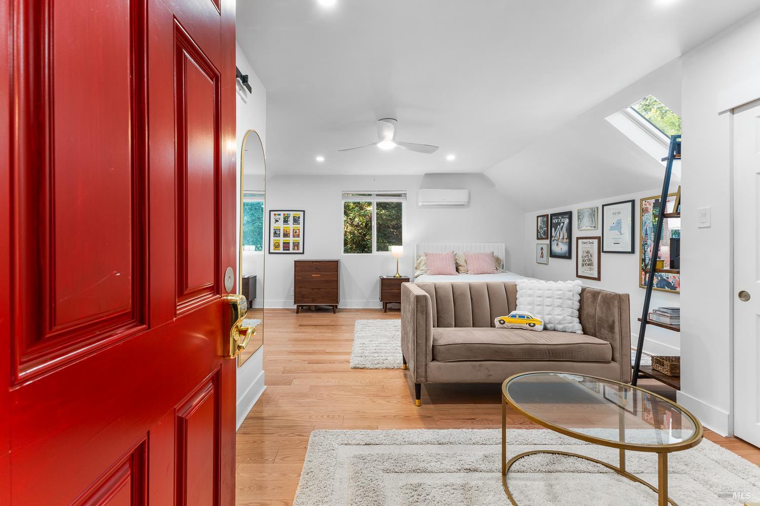Detail Gallery Image 32 of 58 For 3333 Miraloma Dr, Santa Rosa,  CA 95404 - 4 Beds | 5/1 Baths