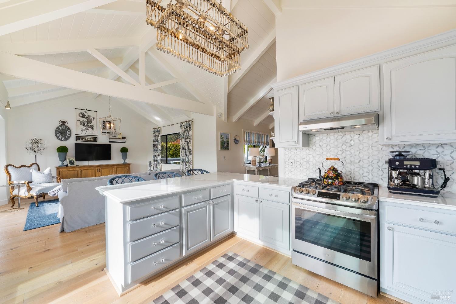 Detail Gallery Image 10 of 31 For 603 Sunnyside Rd, Saint Helena,  CA 94574 - 3 Beds | 3 Baths