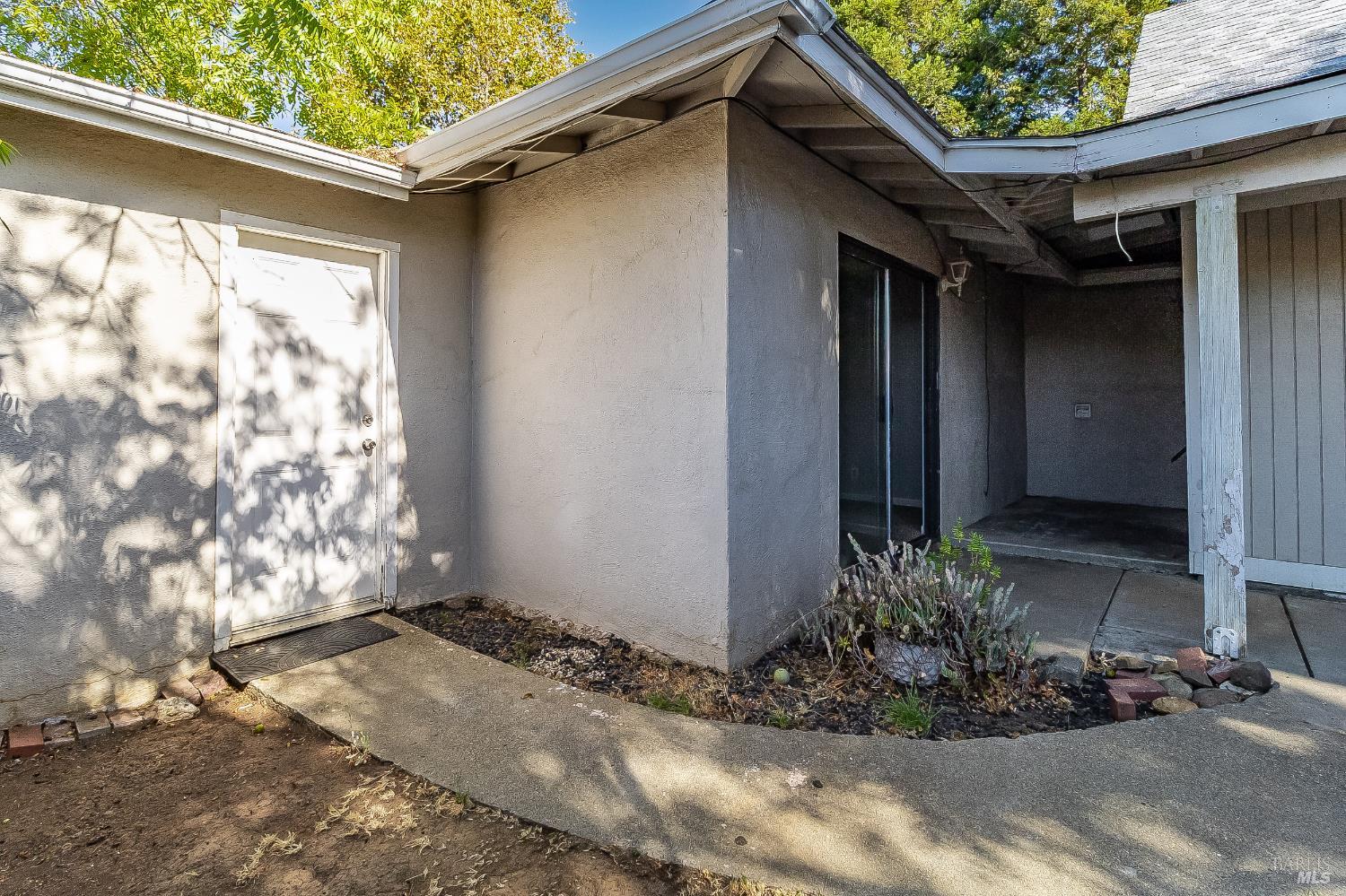 Detail Gallery Image 53 of 63 For 30 Goree Ct, Martinez,  CA 94553 - 3 Beds | 2 Baths