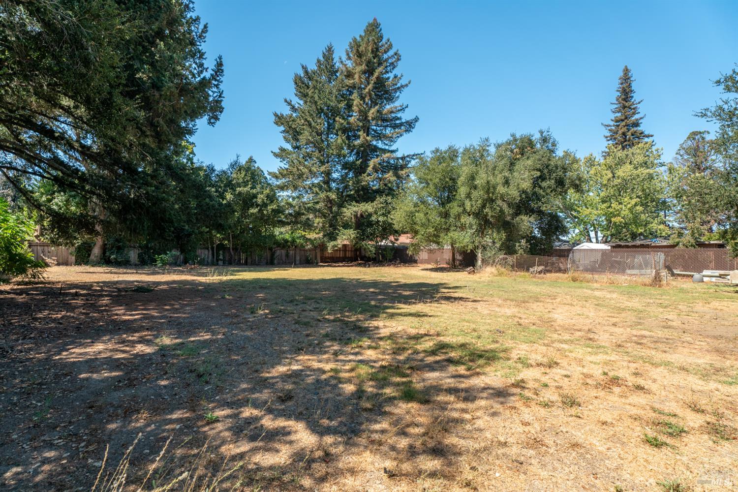 Detail Gallery Image 46 of 51 For 2131 W Pueblo Ave, Napa,  CA 94558 - 3 Beds | 2 Baths