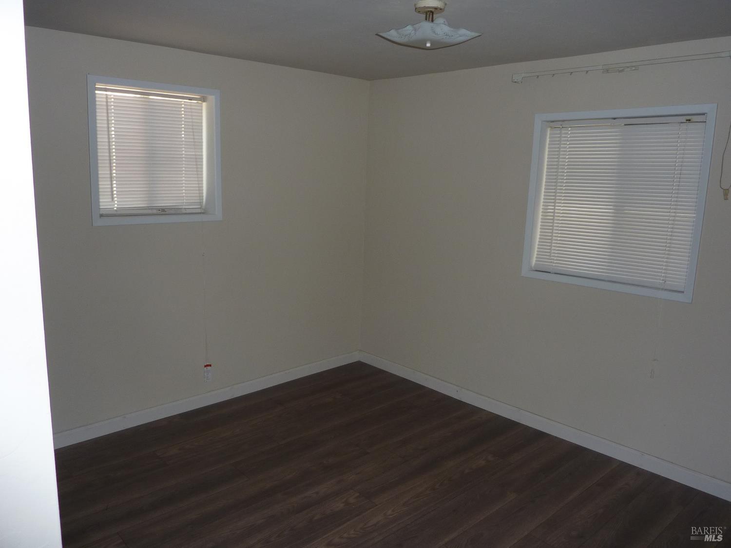 Detail Gallery Image 16 of 31 For 548 Milani Dr, Ukiah,  CA 95482 - 2 Beds | 1 Baths