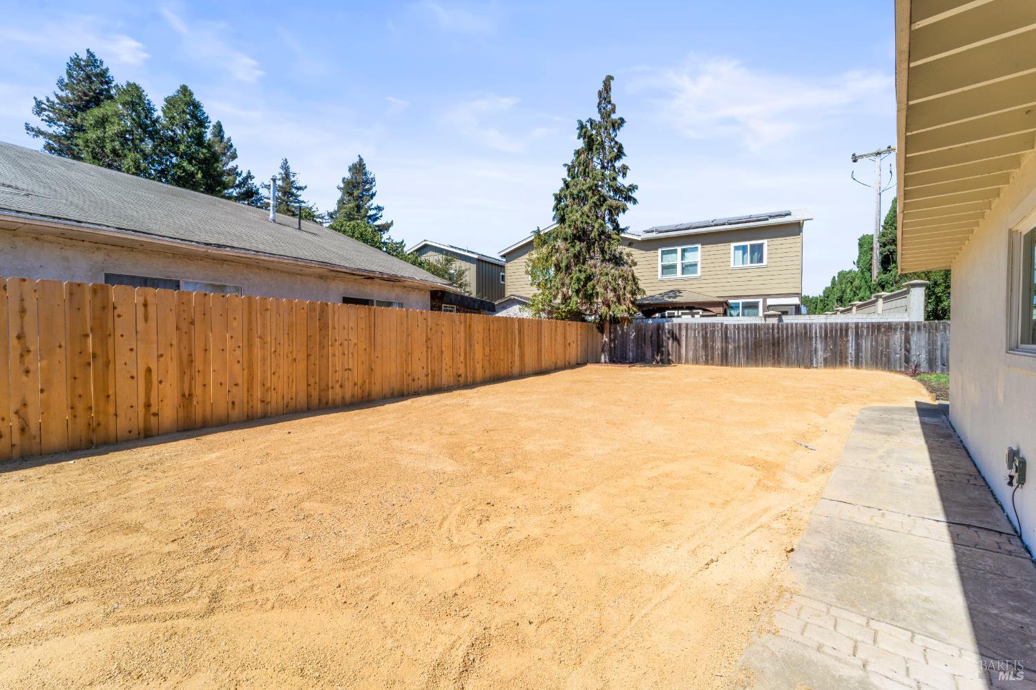 Detail Gallery Image 34 of 44 For 2128 Ethel Porter Dr, Napa,  CA 94558 - 3 Beds | 1 Baths