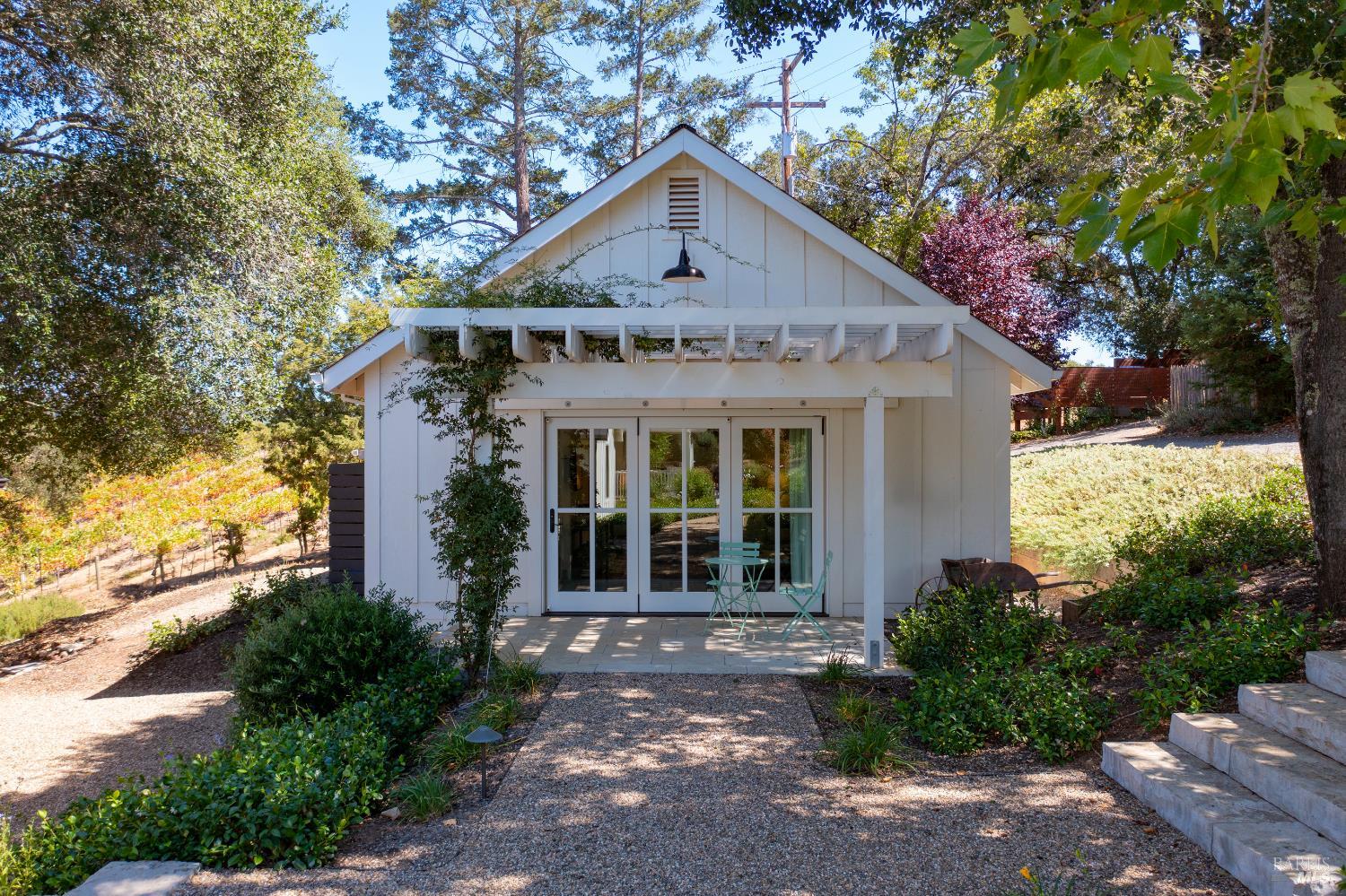 Detail Gallery Image 34 of 55 For 6317 W Dry Creek Rd, Healdsburg,  CA 95448 - 3 Beds | 3/1 Baths