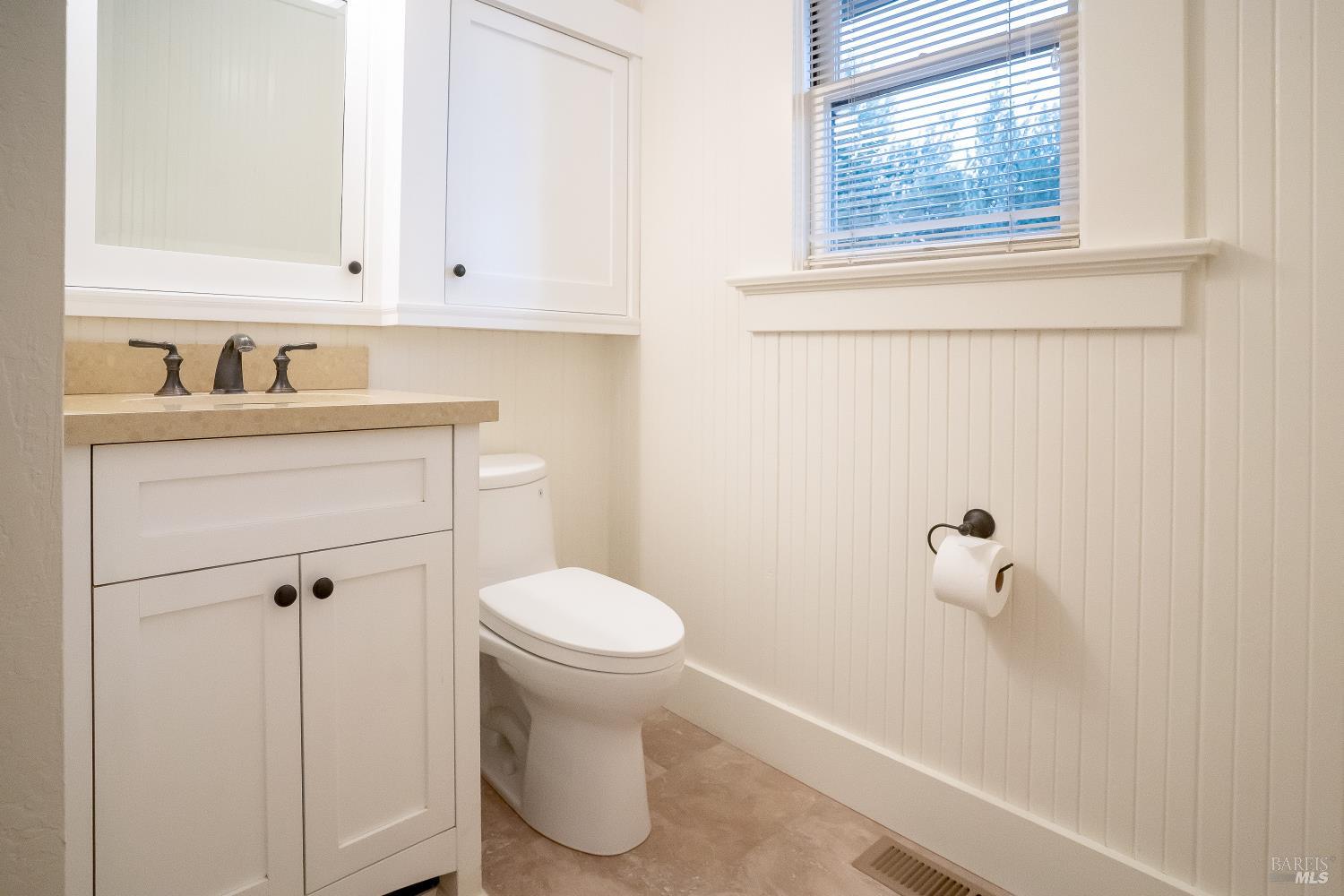 Detail Gallery Image 27 of 76 For 362 Jefferson St, Napa,  CA 94559 - 2 Beds | 2 Baths