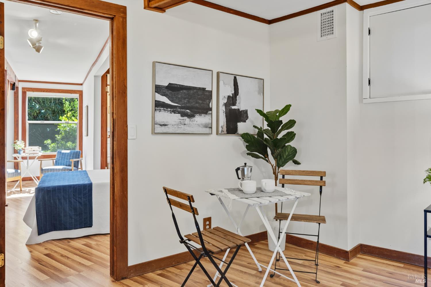 Detail Gallery Image 29 of 42 For 110 Alta Ave, Lagunitas,  CA 94938 - 2 Beds | 2 Baths