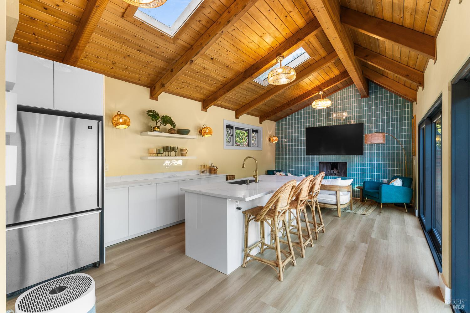 Detail Gallery Image 41 of 58 For 3333 Miraloma Dr, Santa Rosa,  CA 95404 - 4 Beds | 5/1 Baths