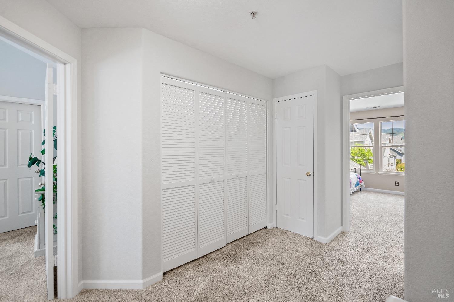 Detail Gallery Image 21 of 54 For 55 Dowitcher Way, San Rafael,  CA 94901 - 3 Beds | 2/1 Baths