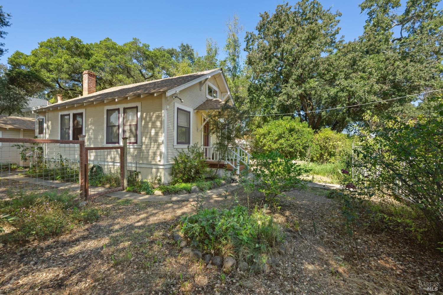 Detail Gallery Image 6 of 52 For 19108 Bay St, El Verano,  CA 95476 - 1 Beds | 1 Baths