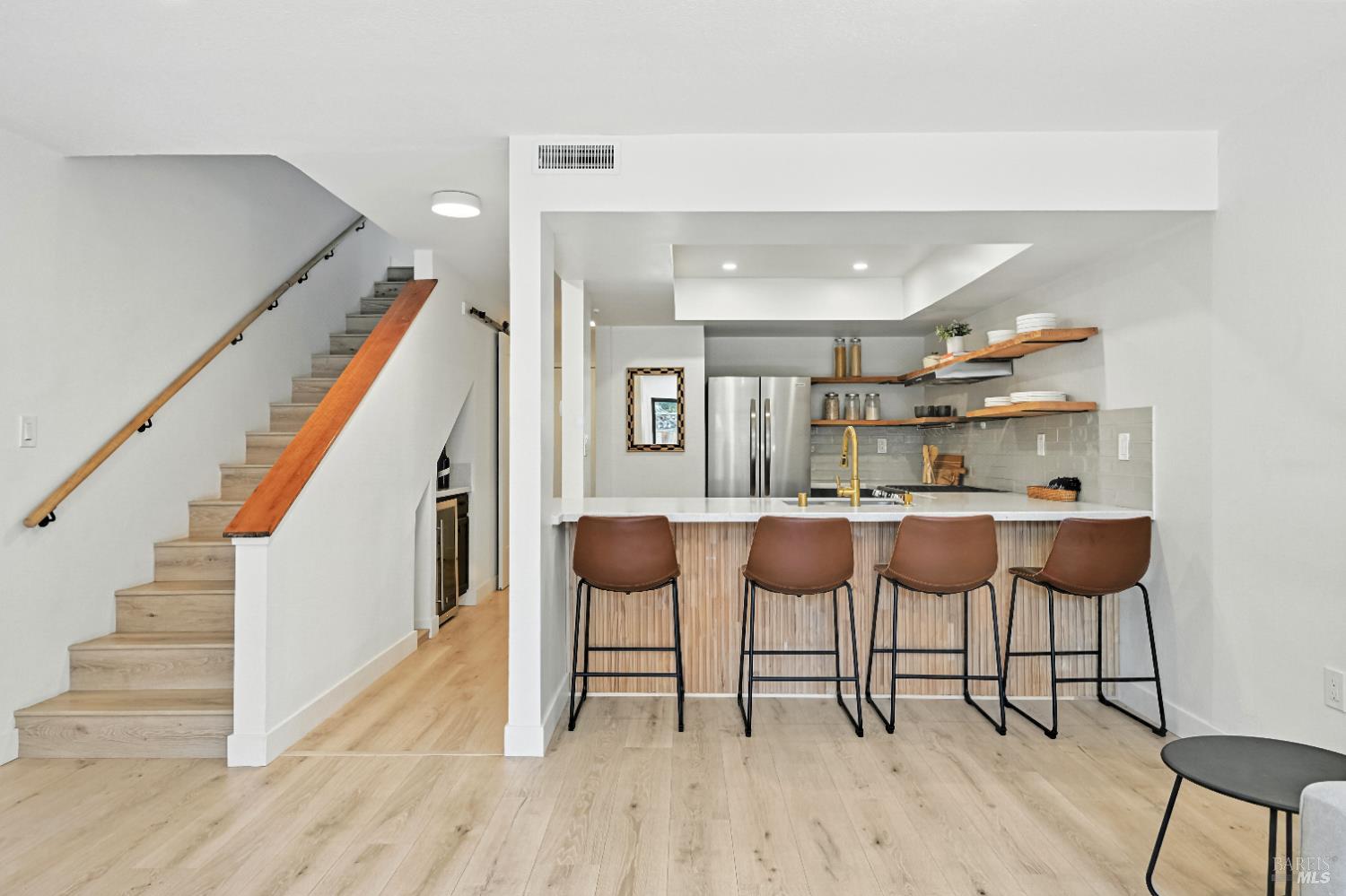 Detail Gallery Image 14 of 38 For 409 North St #7,  Healdsburg,  CA 95448 - 2 Beds | 1/1 Baths