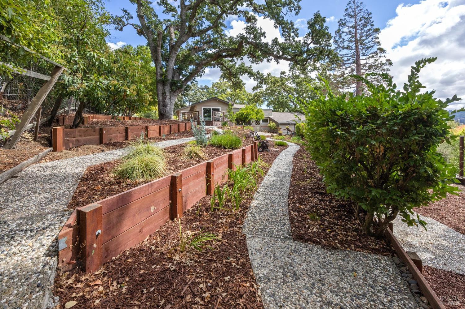 Detail Gallery Image 33 of 42 For 517 La Gonda Way, Danville,  CA 94526 - 4 Beds | 2/1 Baths