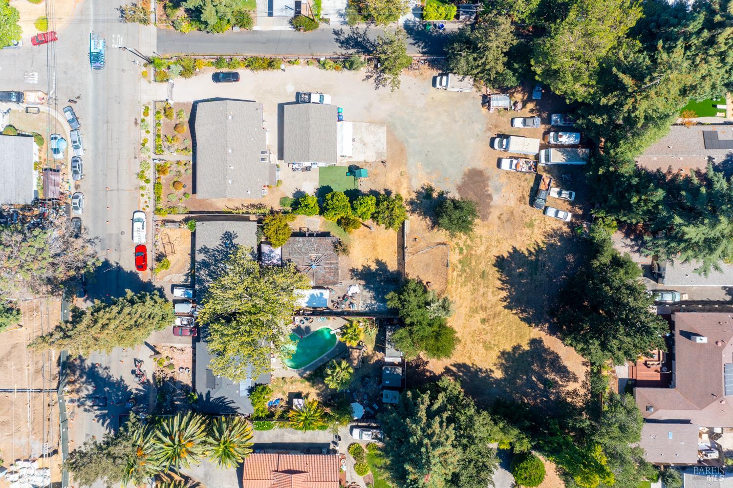 Detail Gallery Image 29 of 51 For 2131 W Pueblo Ave, Napa,  CA 94558 - 3 Beds | 2 Baths
