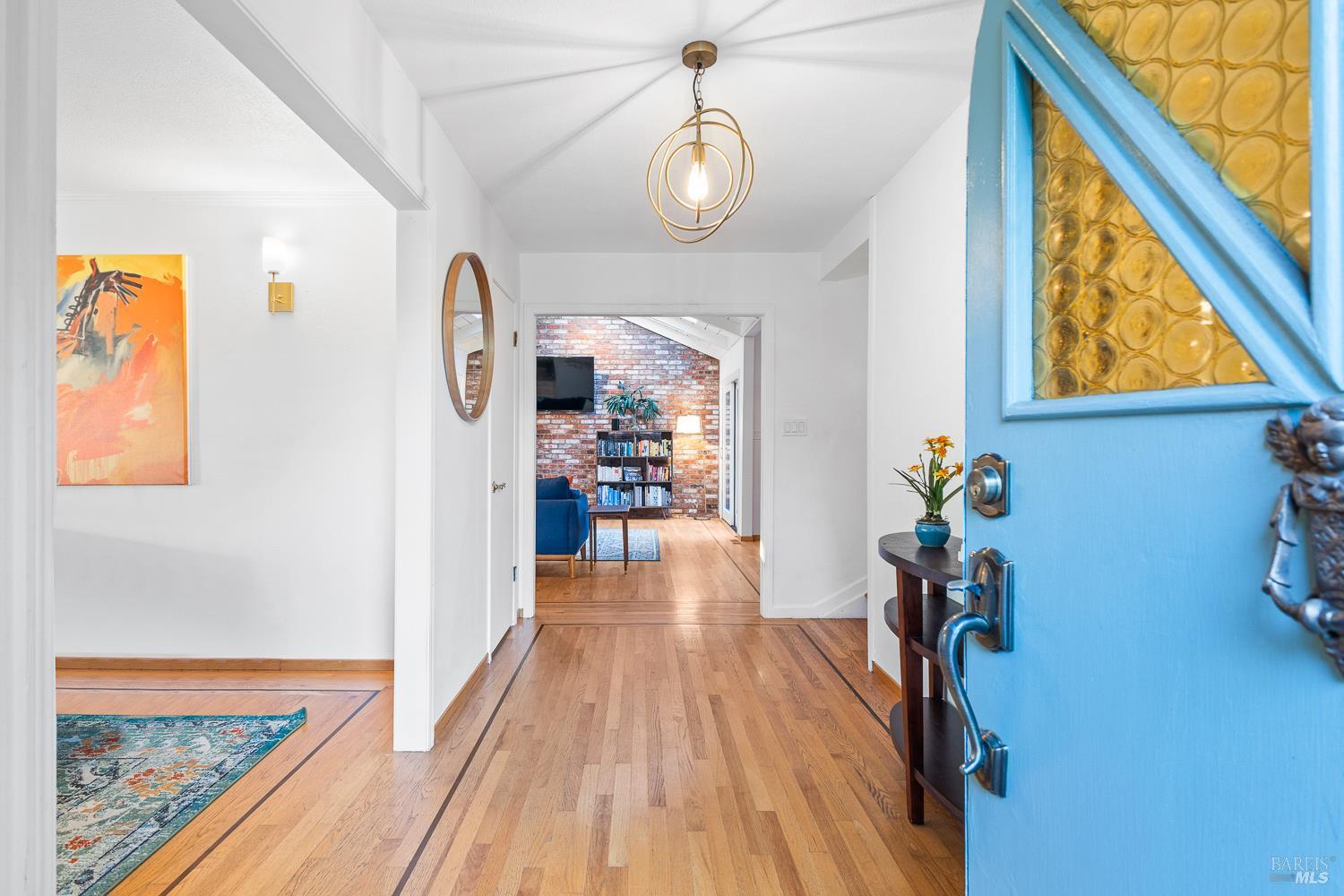 Detail Gallery Image 3 of 58 For 3333 Miraloma Dr, Santa Rosa,  CA 95404 - 4 Beds | 5/1 Baths