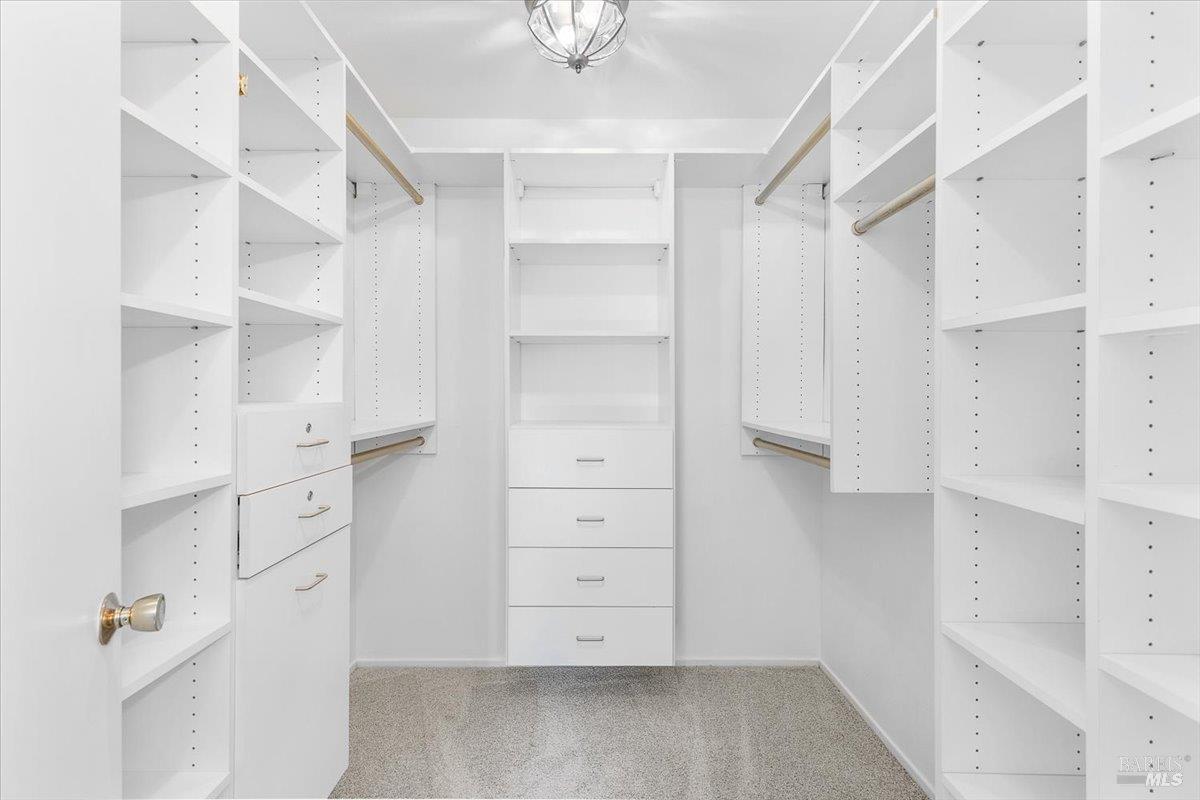 Detail Gallery Image 31 of 60 For 607 Scotland Dr, Santa Rosa,  CA 95409 - 3 Beds | 2/1 Baths
