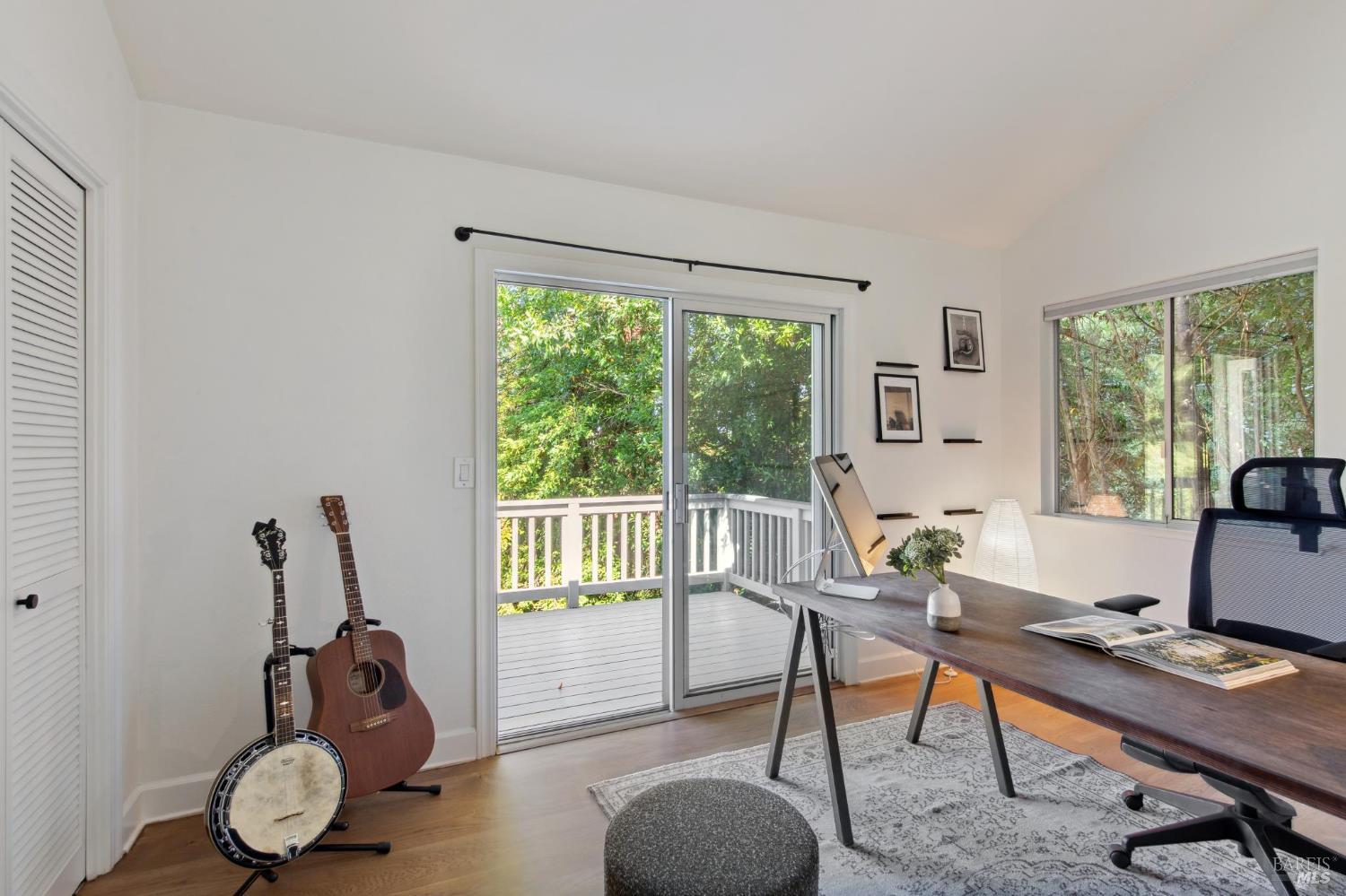 Detail Gallery Image 58 of 63 For 70 Madrone Park Cir, Mill Valley,  CA 94941 - 4 Beds | 2/1 Baths