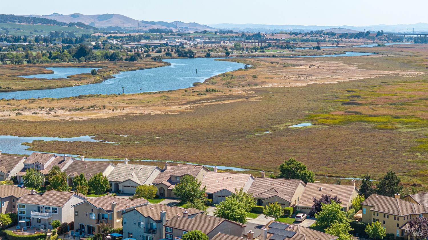 Detail Gallery Image 2 of 50 For 91 S Newport Dr, Napa,  CA 94559 - 3 Beds | 2 Baths