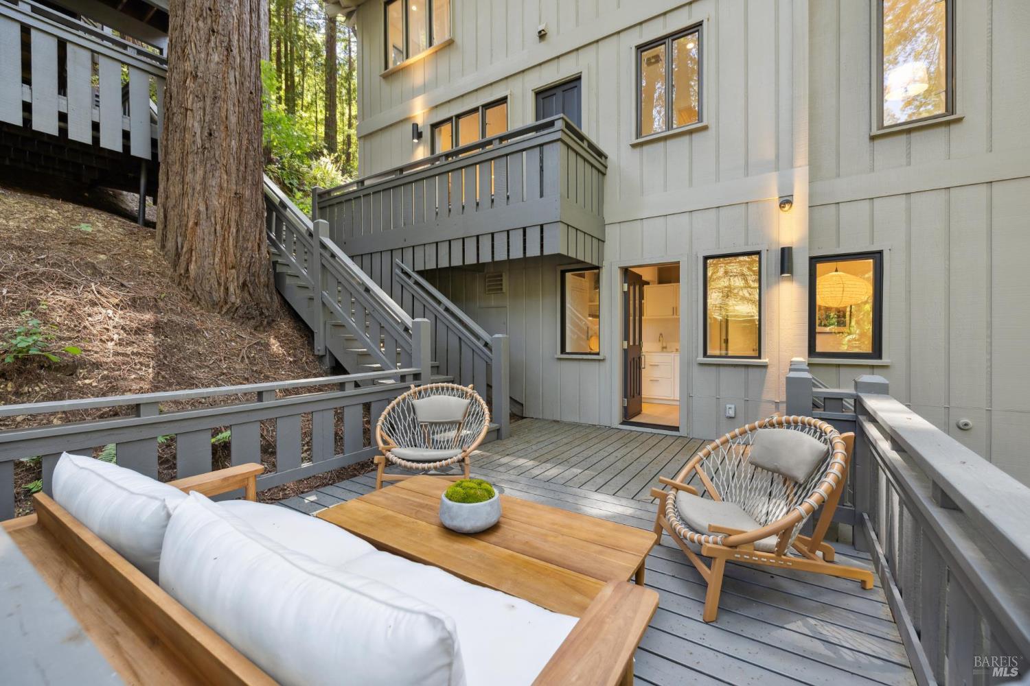 Detail Gallery Image 75 of 91 For 28 Marsh Dr, Mill Valley,  CA 94941 - 6 Beds | 4/1 Baths