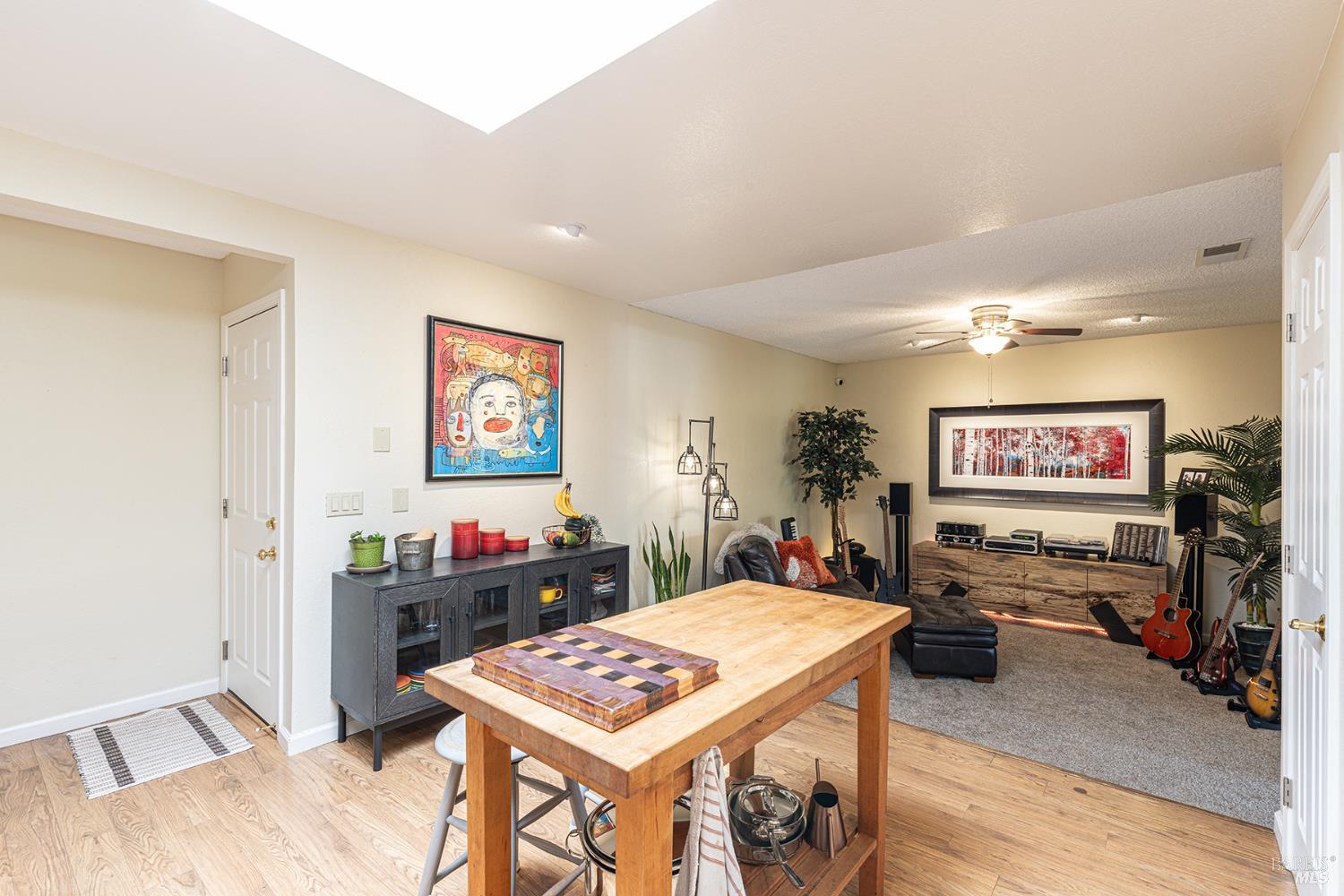 Detail Gallery Image 16 of 50 For 1627 Juliet Dr, Petaluma,  CA 94954 - 3 Beds | 2 Baths