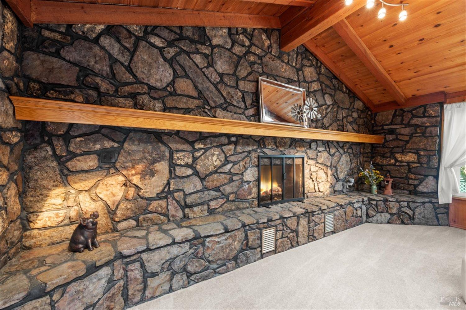 Detail Gallery Image 25 of 99 For 4265 Summerwood Ct, Vacaville,  CA 95688 - 4 Beds | 3/1 Baths