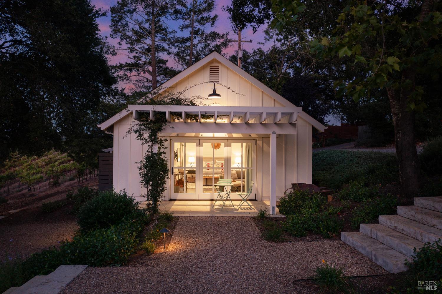 Detail Gallery Image 35 of 55 For 6317 W Dry Creek Rd, Healdsburg,  CA 95448 - 3 Beds | 3/1 Baths
