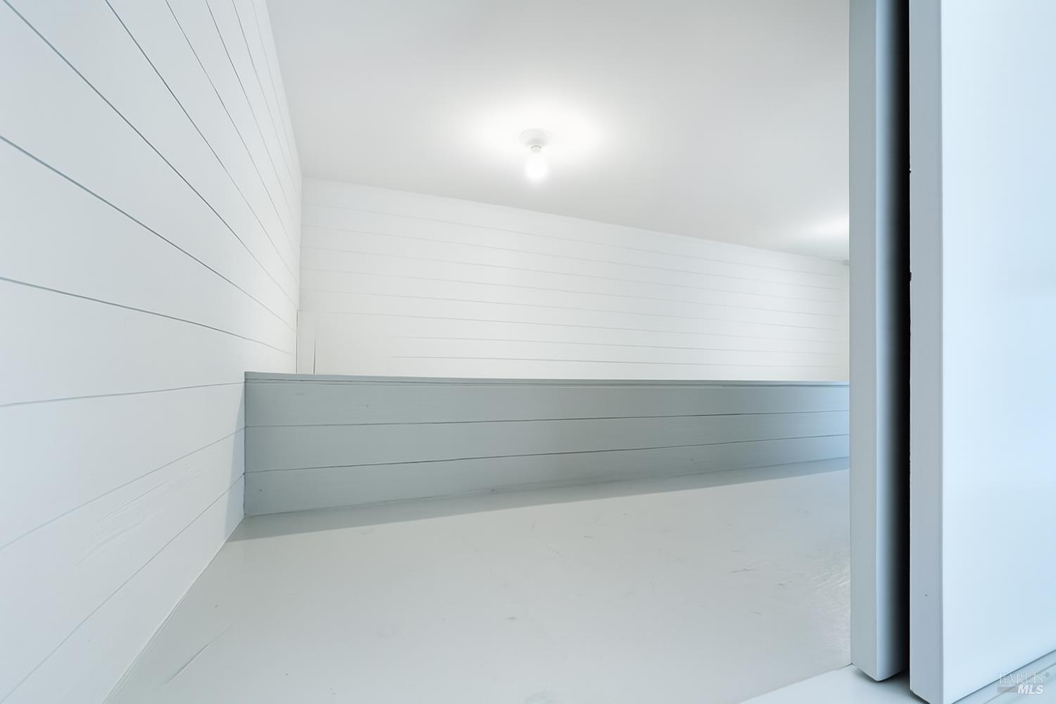 Detail Gallery Image 20 of 26 For 34 Sunrise Ave #B,  Mill Valley,  CA 94941 - 2 Beds | 1 Baths