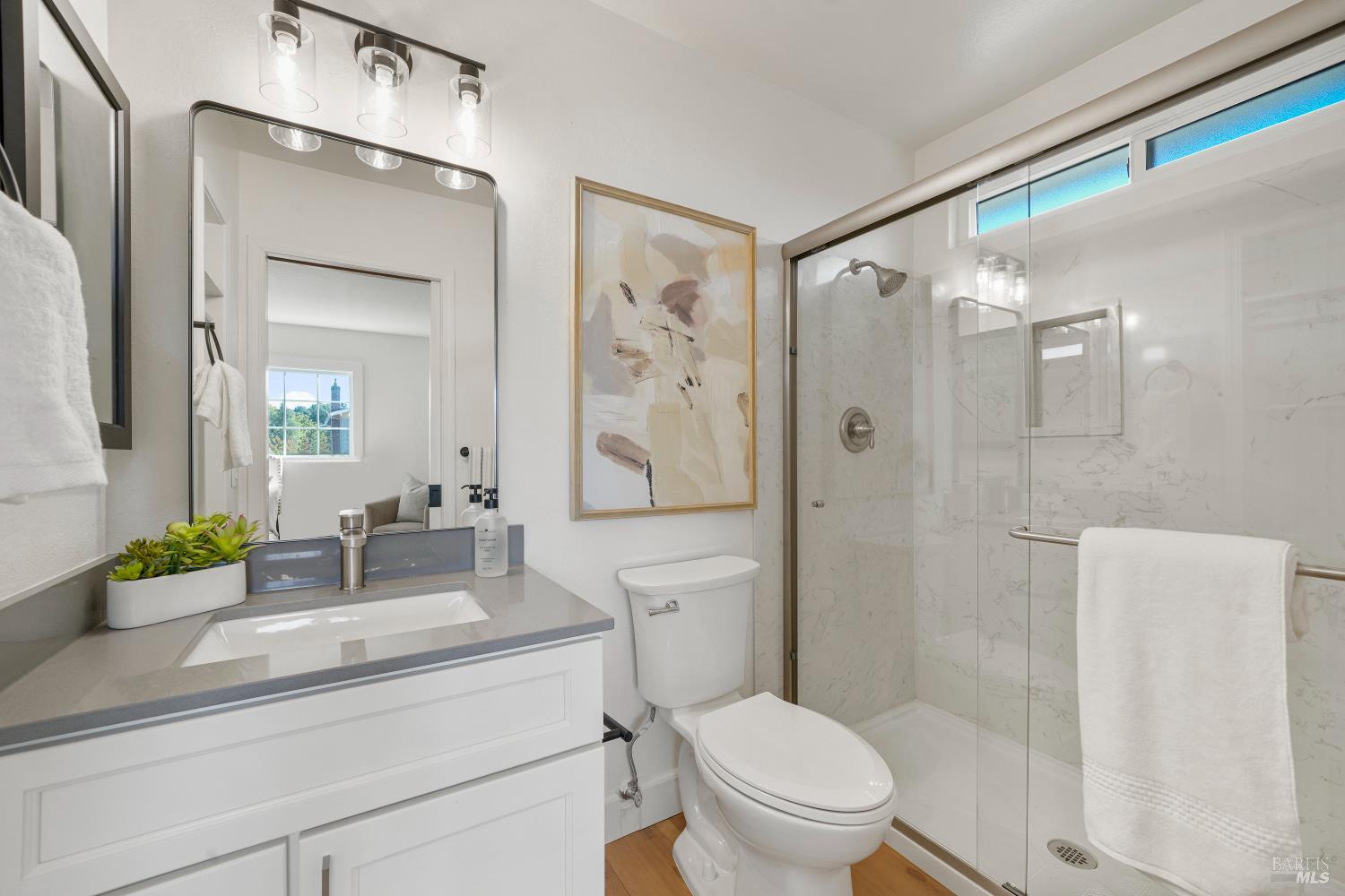 Detail Gallery Image 31 of 56 For 118 Salinas Dr, Vacaville,  CA 95688 - 4 Beds | 2/1 Baths