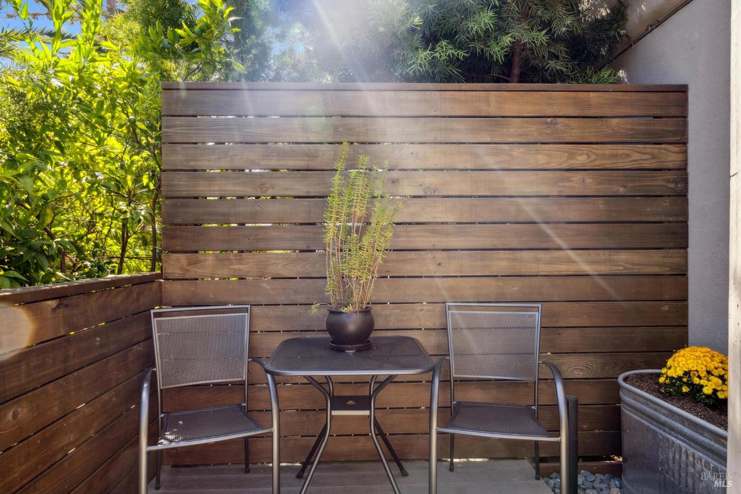 Detail Gallery Image 72 of 91 For 34 Broadview Dr, San Rafael,  CA 94901 - 4 Beds | 4 Baths