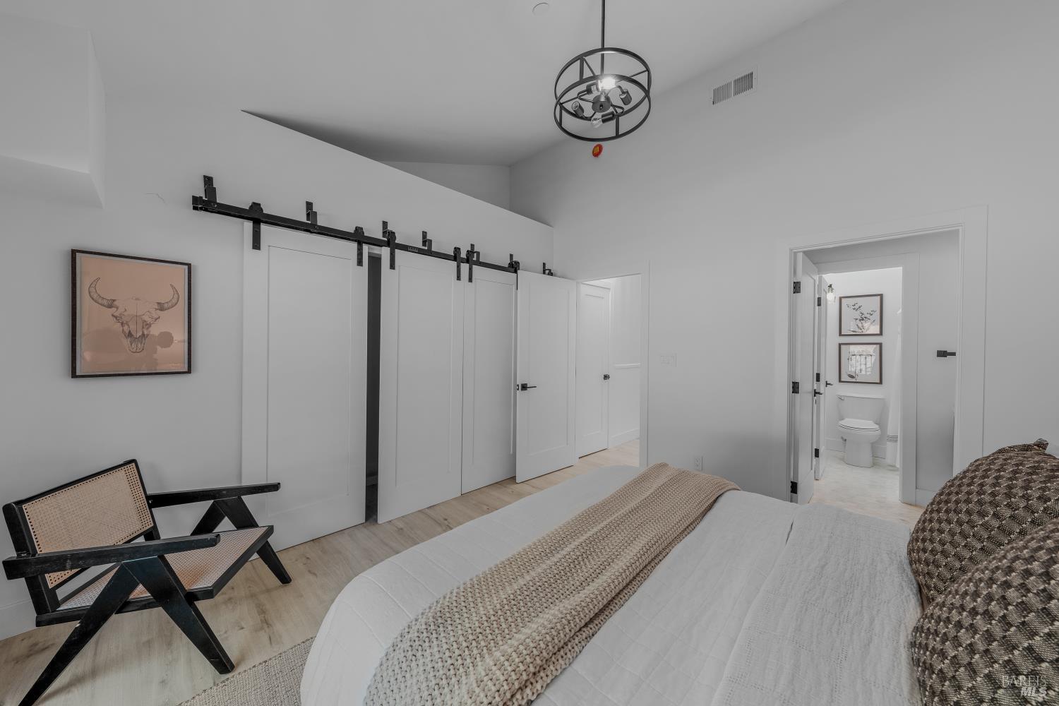 Detail Gallery Image 24 of 47 For 4 Ace Ct, Fairfax,  CA 94930 - 2 Beds | 2/1 Baths