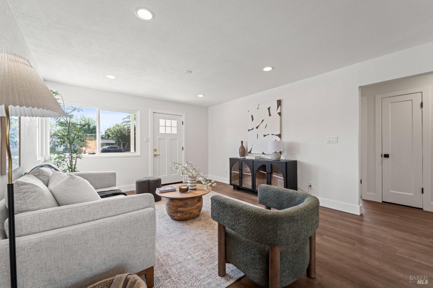 Detail Gallery Image 9 of 44 For 2128 Ethel Porter Dr, Napa,  CA 94558 - 3 Beds | 1 Baths