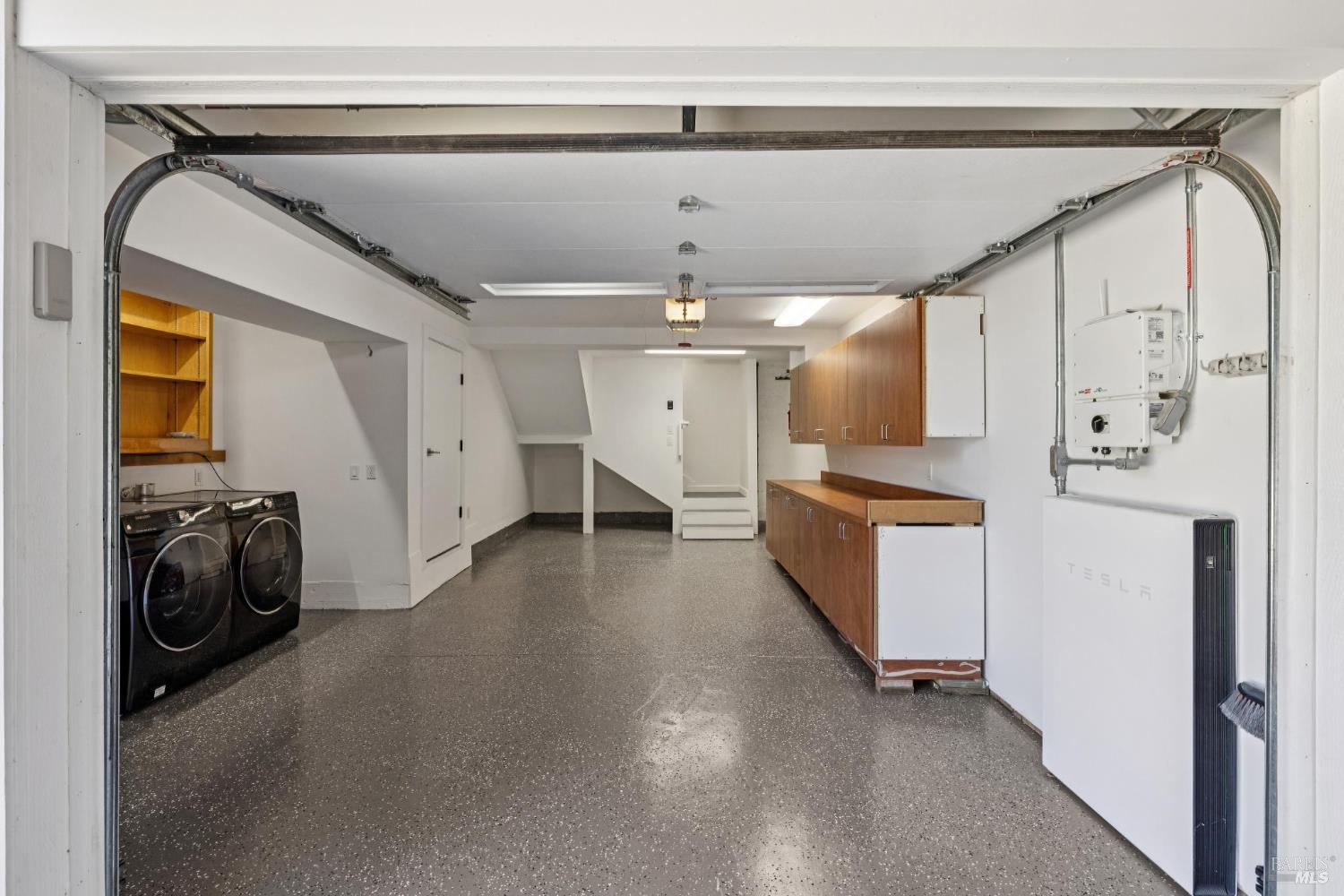 Detail Gallery Image 74 of 91 For 34 Broadview Dr, San Rafael,  CA 94901 - 4 Beds | 4 Baths