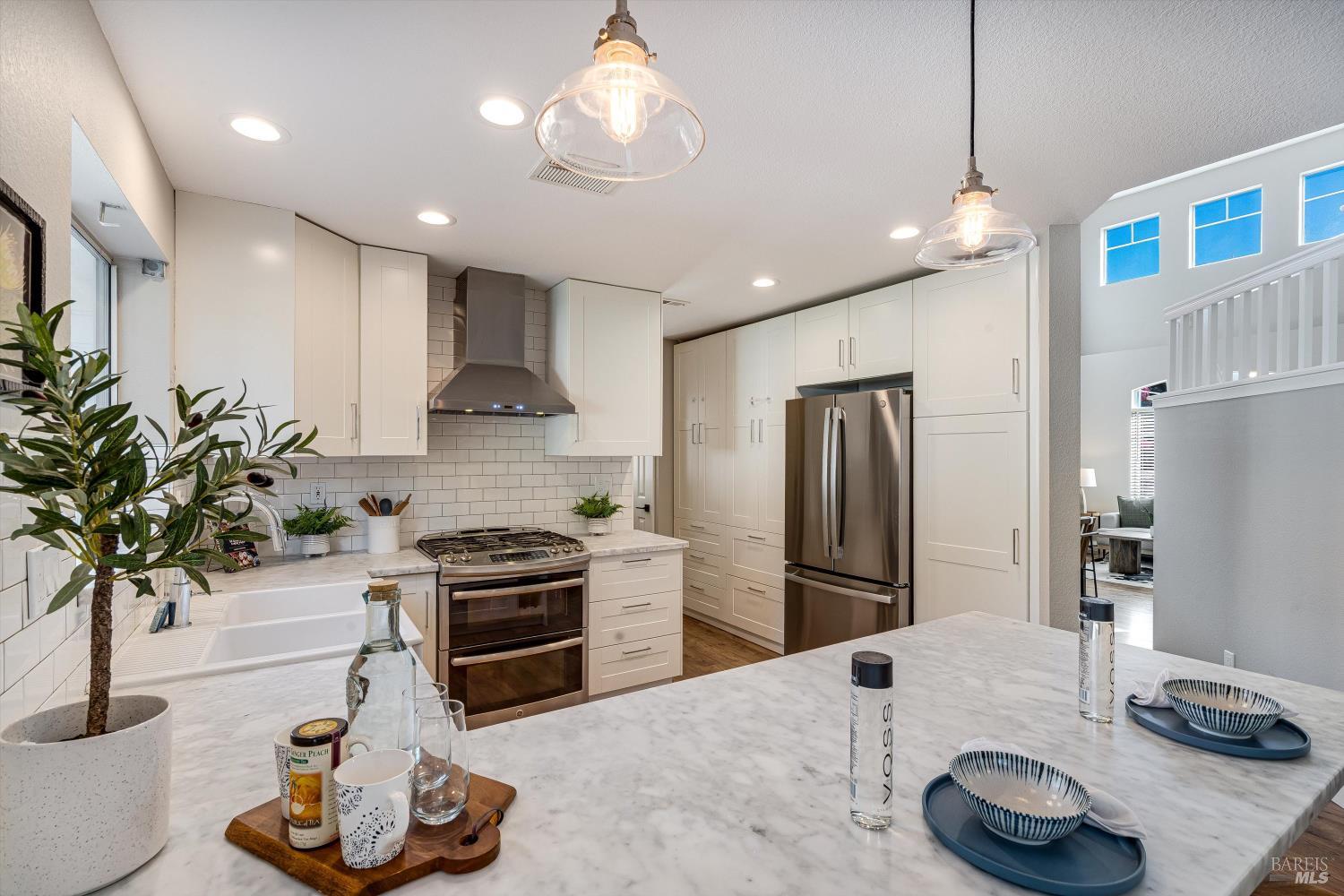 Detail Gallery Image 14 of 50 For 835 Knight St, Sonoma,  CA 95476 - 5 Beds | 4 Baths