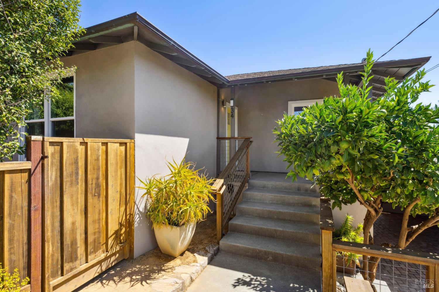 Detail Gallery Image 77 of 91 For 34 Broadview Dr, San Rafael,  CA 94901 - 4 Beds | 4 Baths