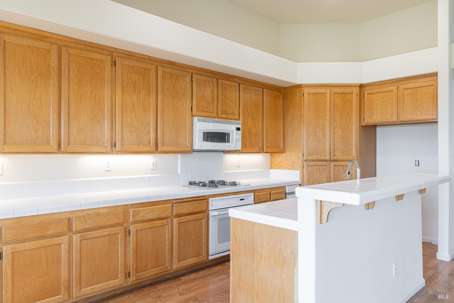 Detail Gallery Image 19 of 50 For 91 S Newport Dr, Napa,  CA 94559 - 3 Beds | 2 Baths