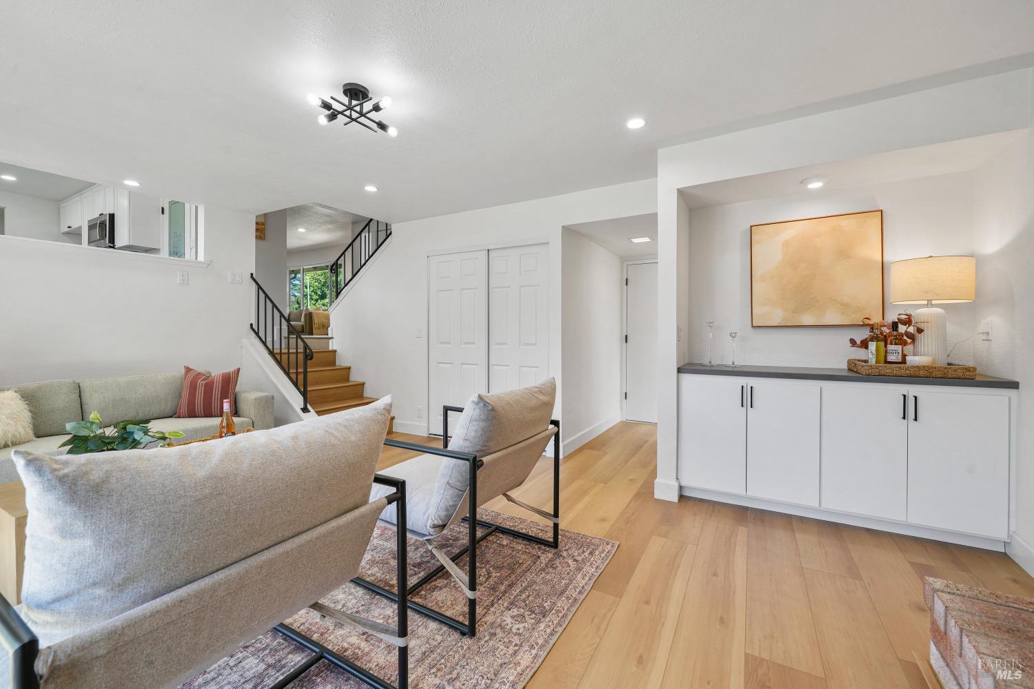 Detail Gallery Image 25 of 56 For 118 Salinas Dr, Vacaville,  CA 95688 - 4 Beds | 2/1 Baths