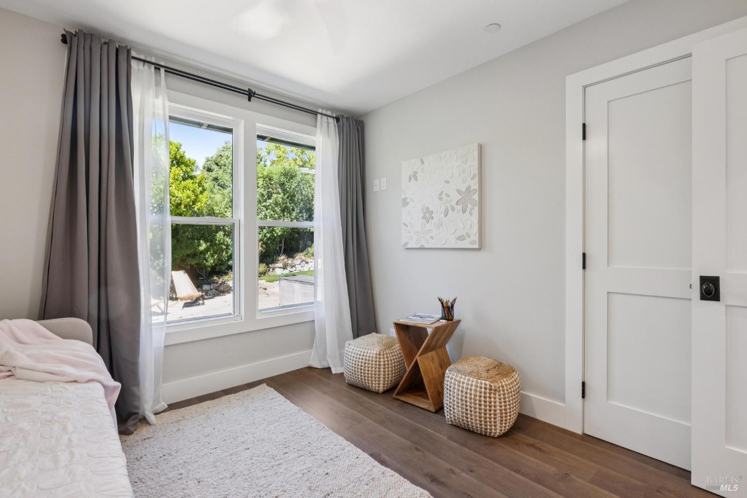 Detail Gallery Image 60 of 91 For 34 Broadview Dr, San Rafael,  CA 94901 - 4 Beds | 4 Baths