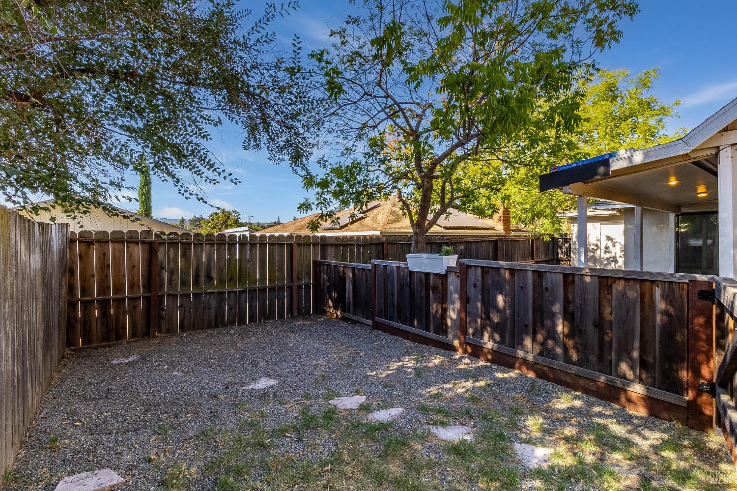 Detail Gallery Image 56 of 63 For 30 Goree Ct, Martinez,  CA 94553 - 3 Beds | 2 Baths