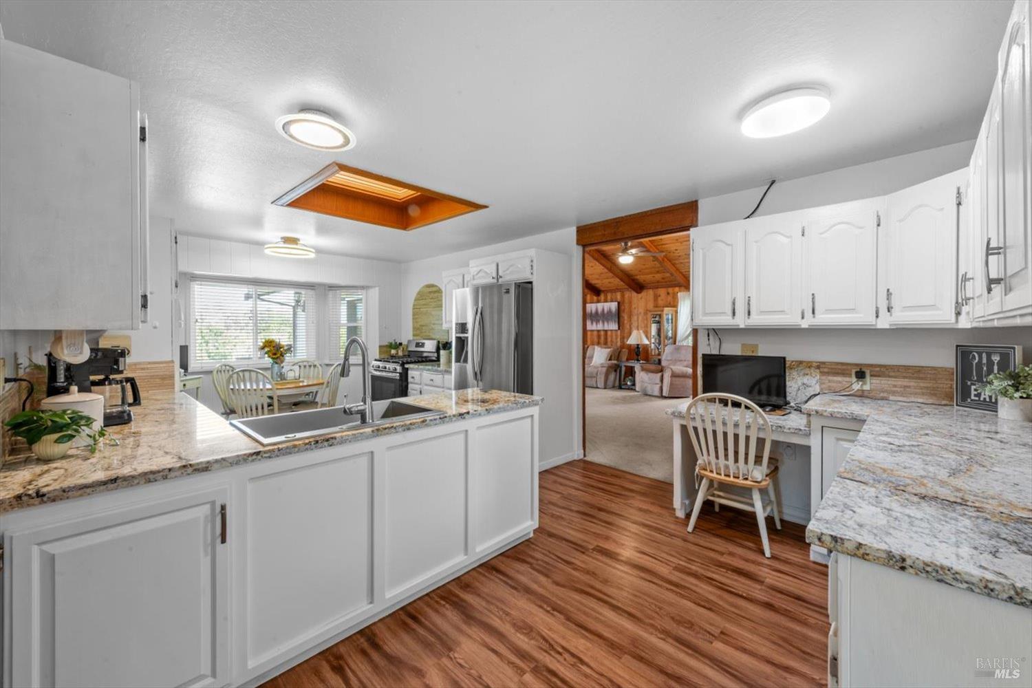 Detail Gallery Image 6 of 99 For 4265 Summerwood Ct, Vacaville,  CA 95688 - 4 Beds | 3/1 Baths