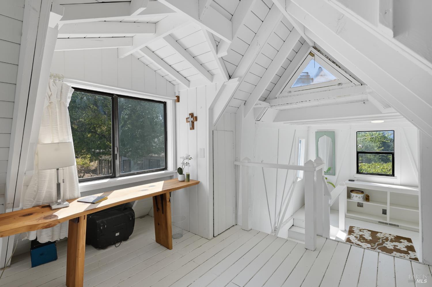 Detail Gallery Image 10 of 64 For 192 Atherton Ave, Novato,  CA 94945 - 3 Beds | 2 Baths