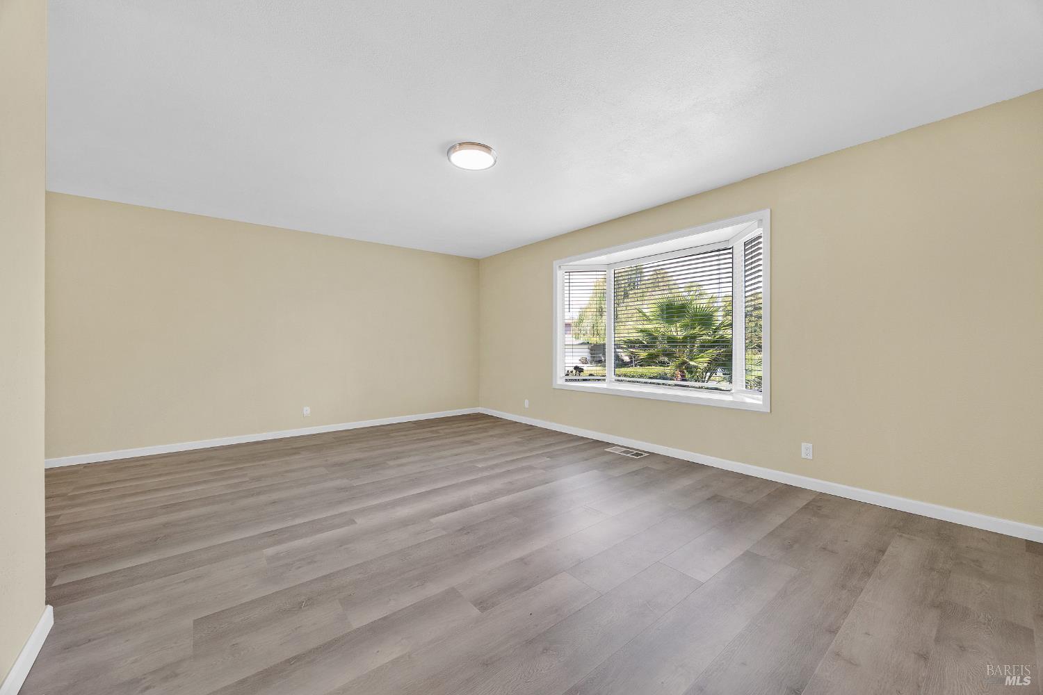 Detail Gallery Image 22 of 43 For 743 Isabella Way, Fairfield,  CA 94533 - 4 Beds | 2/1 Baths