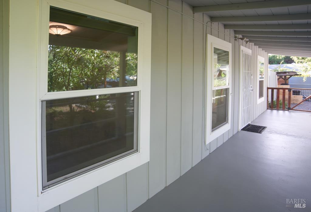 Detail Gallery Image 6 of 40 For 8743 Franklin St, Windsor,  CA 95492 - 1 Beds | 1 Baths