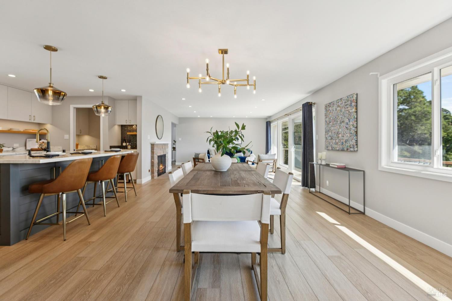 Detail Gallery Image 10 of 56 For 299 via Barranca Unkn, Greenbrae,  CA 94904 - 6 Beds | 4 Baths