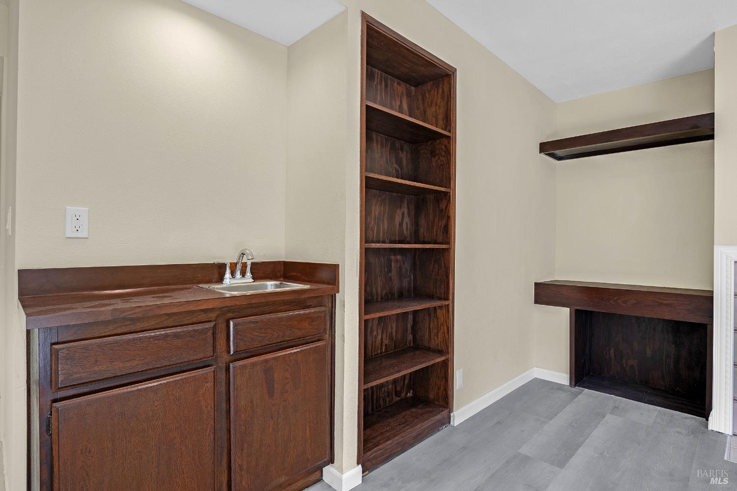 Detail Gallery Image 13 of 43 For 743 Isabella Way, Fairfield,  CA 94533 - 4 Beds | 2/1 Baths