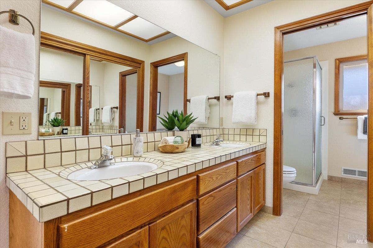 Detail Gallery Image 27 of 42 For 4604 Morris Ct, Santa Rosa,  CA 95405 - 3 Beds | 2/1 Baths
