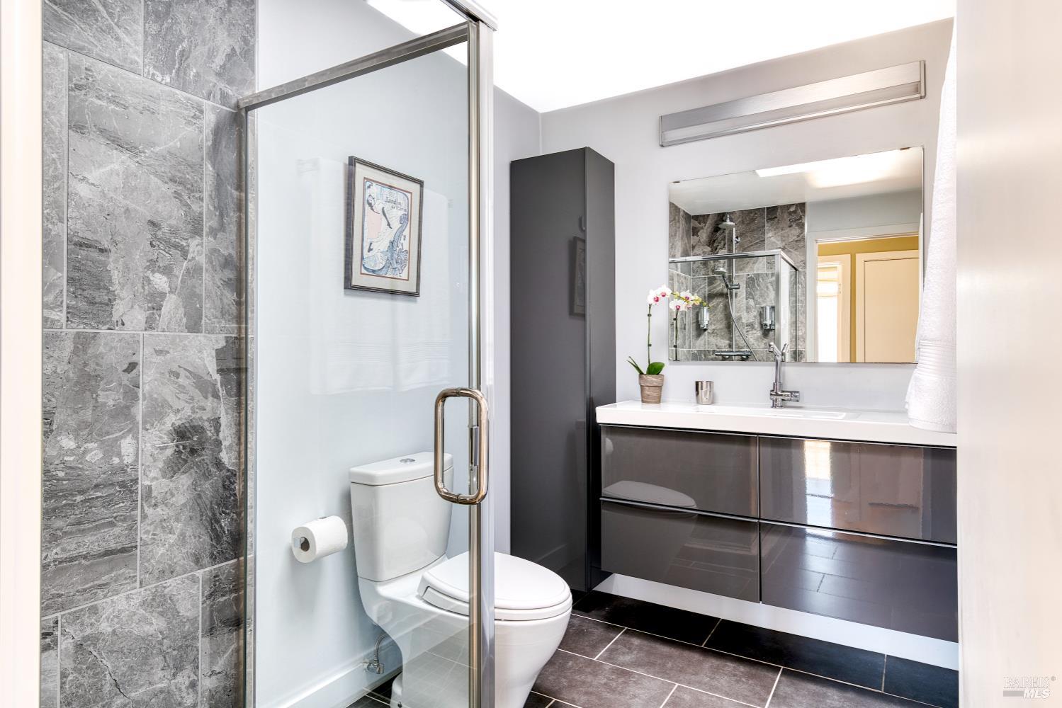 Detail Gallery Image 24 of 35 For 5331 Shelter Bay Ave, Mill Valley,  CA 94941 - 2 Beds | 2 Baths
