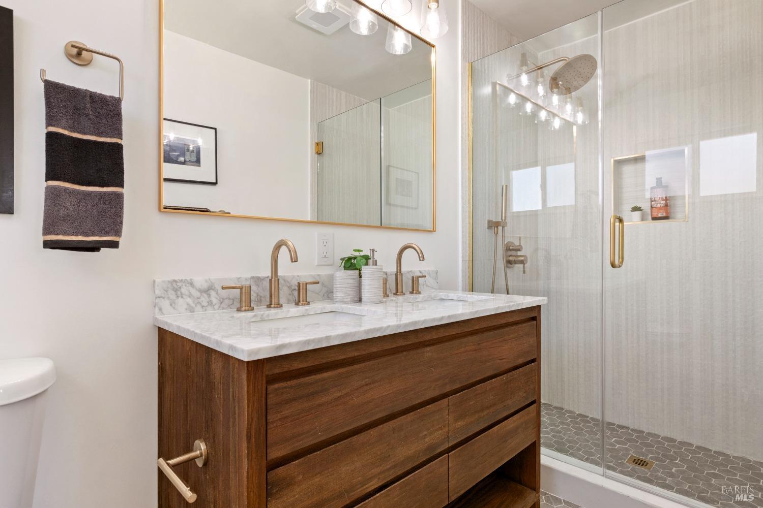 Detail Gallery Image 17 of 21 For 773 Ernest Dr, Sonoma,  CA 95476 - 4 Beds | 2 Baths